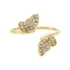 Anillo apilable Sutton Pavé Butterfly en acero inoxidable dorado Anillo apilable Sutton Pavé Butterfly en acero inoxidable dorado
