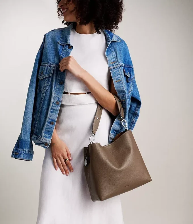 Bolso bandolera de cuero Jessie Bolso bandolera de cuero Jessie