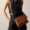 Bolso bandolera de piel Maysen Bolso bandolera de piel Maysen
