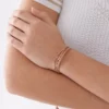 Pulsera de cadena de cuero marrón apilada Pulsera de cadena de cuero marrón apilada