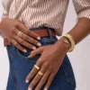 Pulsera tipo esclava Sadie Shine Bright en acero inoxidable dorado Pulsera tipo esclava Sadie Shine Bright en acero inoxidable dorado