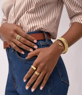 Pulsera tipo esclava Sadie Shine Bright en acero inoxidable dorado