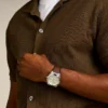 Reloj Everett de tres agujas con fecha y correa de cuero marrón Reloj Everett de tres agujas con fecha y correa de cuero marrón