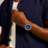 Reloj minimalista y delgado de tres agujas con correa de cuero marrón claro Reloj minimalista y delgado de tres agujas con correa de cuero marrón claro
