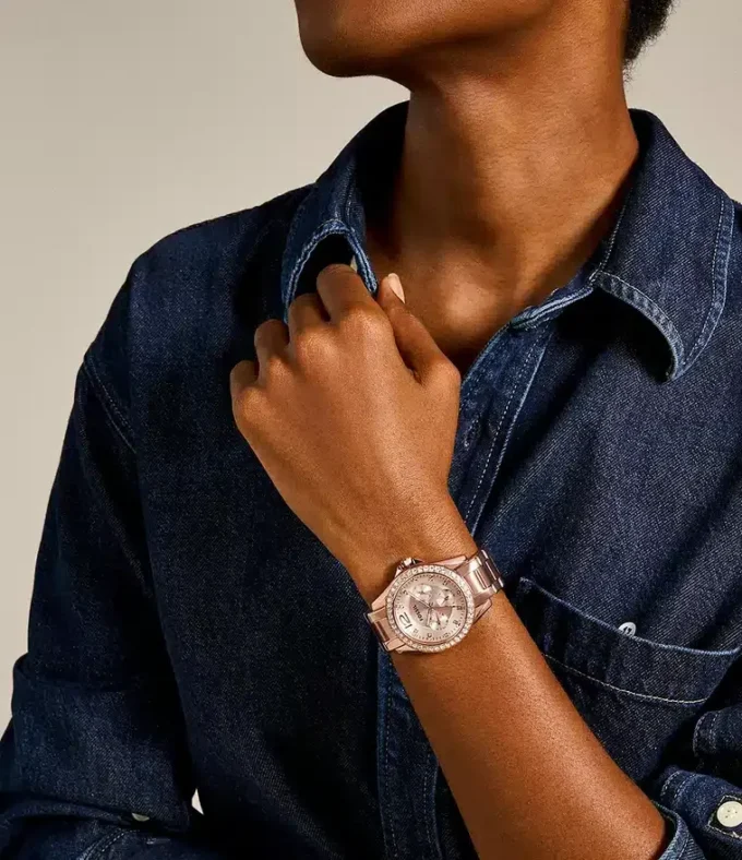 Reloj multifunción Riley de acero inoxidable en tono oro rosa Reloj multifunción Riley de acero inoxidable en tono oro rosa