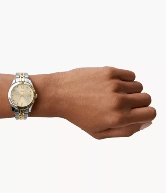 Reloj Scarlette de acero inoxidable bicolor con tres agujas y fecha